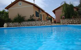 Camping Village Επίσκοπος